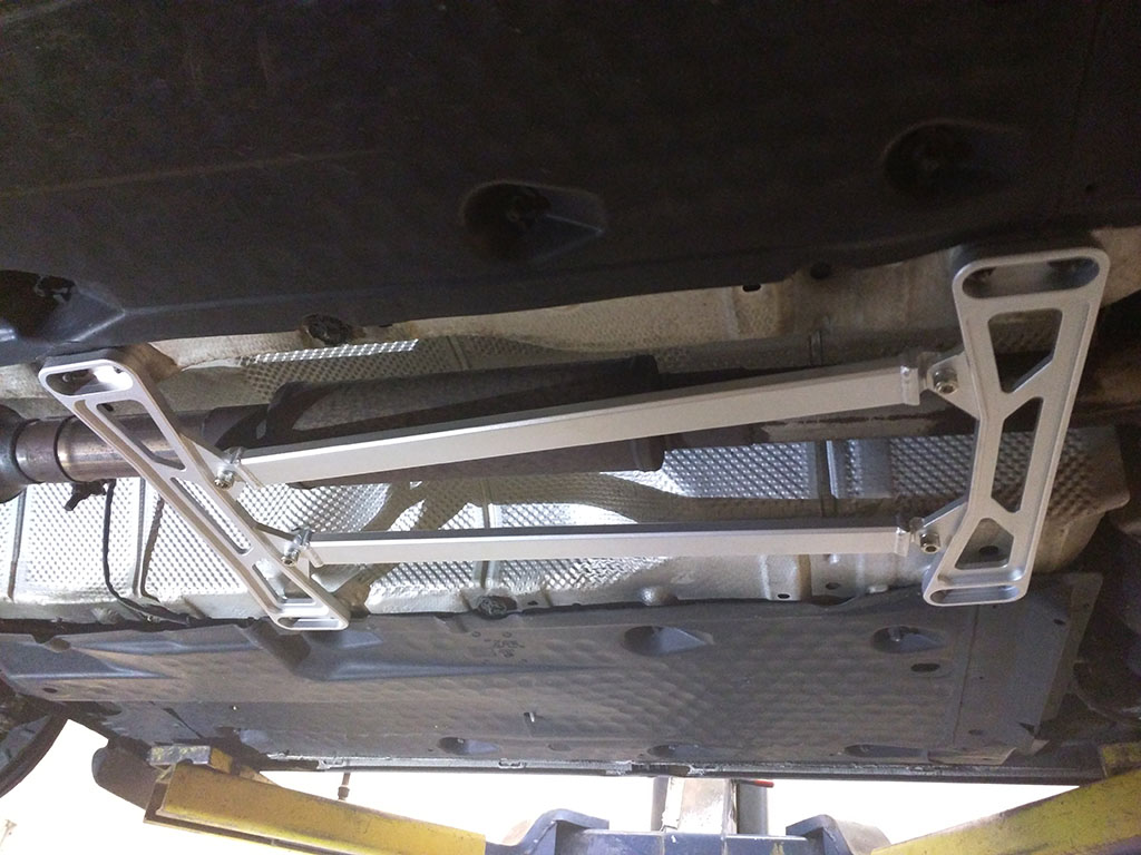 USRT MK5/6/7 Chassis Brace System USRT, Usually Sideways Rally Team