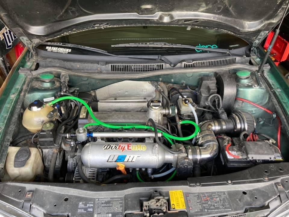 USRT MK4 2.0l 8v intake manifold